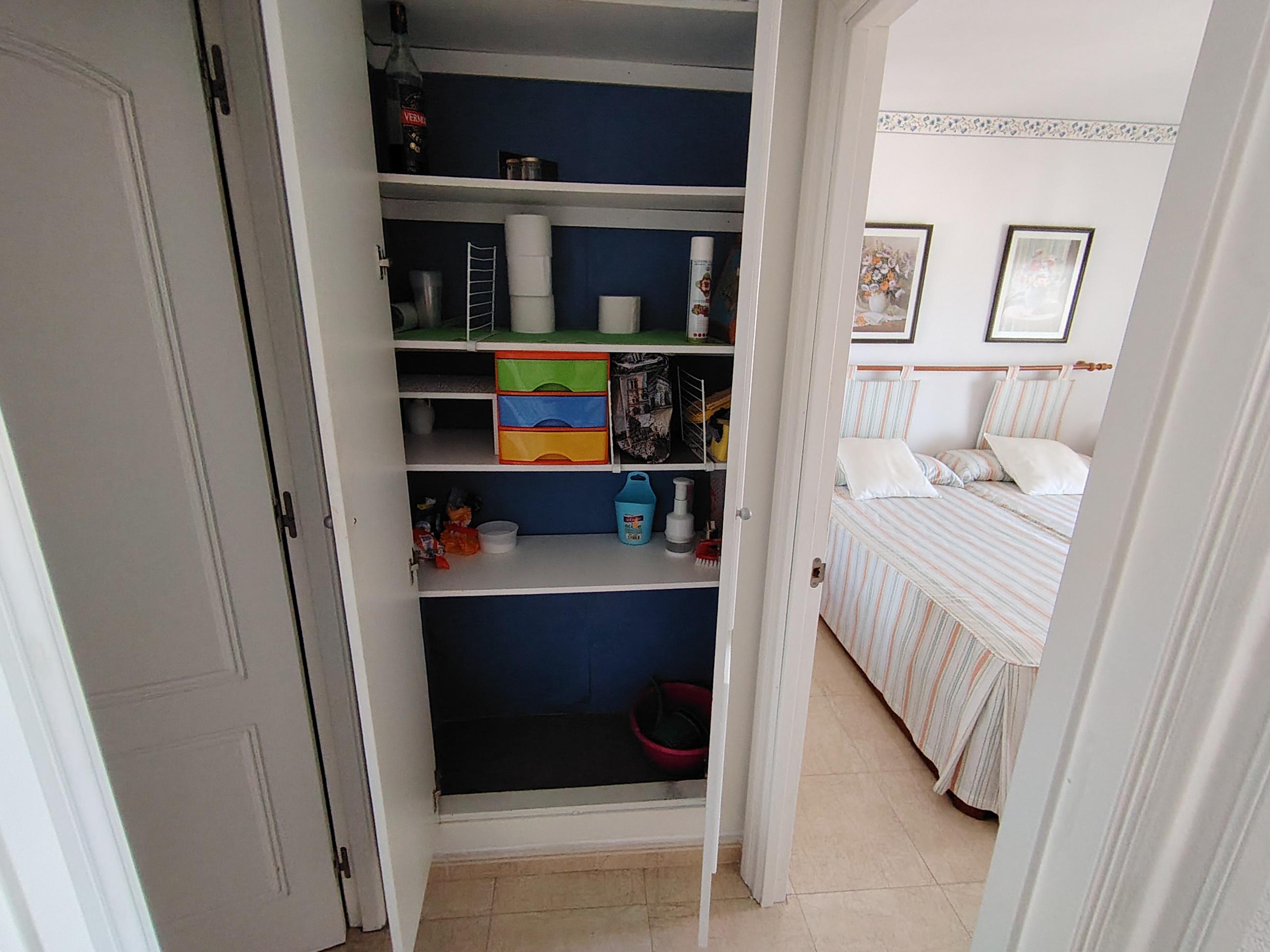 Imagen 17 Apartamento en venta en Benalmádena / A100 mts de puerto Marina, 50 mts de av Antonio Machado
