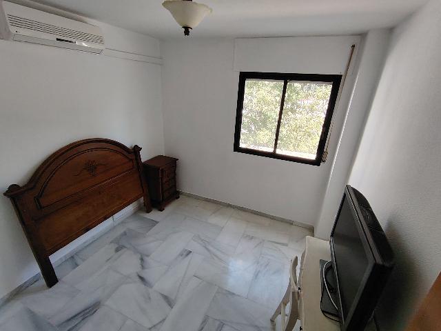 Imagen 12 Inmueble 303089 - Apartamento en venta en Torremolinos / Segunda linea de playa, a 100 mts del mar  