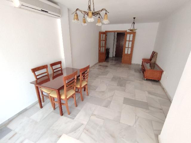Imagen 5 Inmueble 303089 - Apartamento en venta en Torremolinos / Segunda linea de playa, a 100 mts del mar  