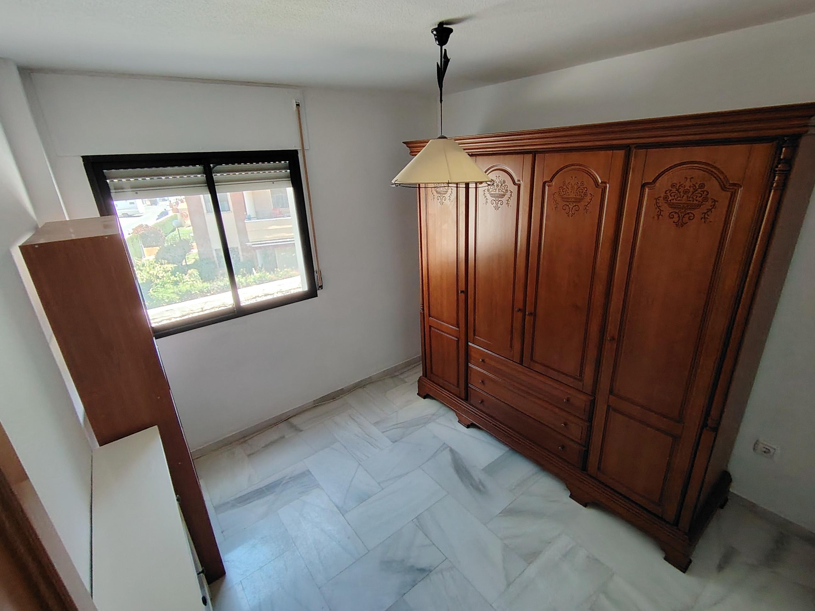 Imagen 15 Apartamento en venta en Torremolinos / Segunda linea de playa, a 100 mts del mar  