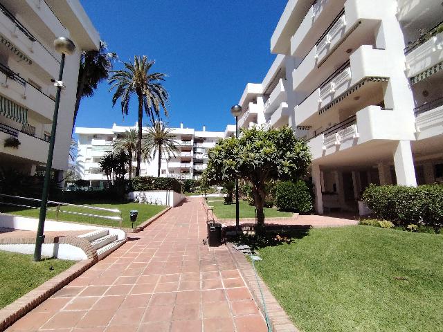Imagen 17 Inmueble 303089 - Apartamento en venta en Torremolinos / Segunda linea de playa, a 100 mts del mar  