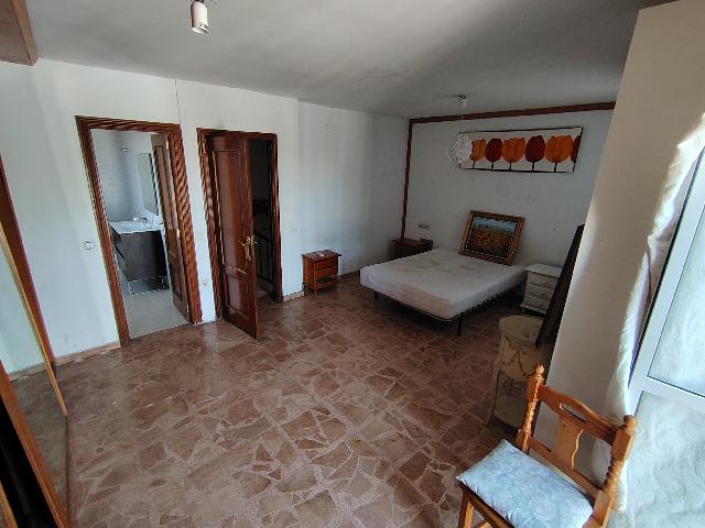 Imagen 10 Inmueble 303156 - Casa Pareada en venta en Alhaurín De La Torre / Muy cerca del mercadona sobre av de la Sol...