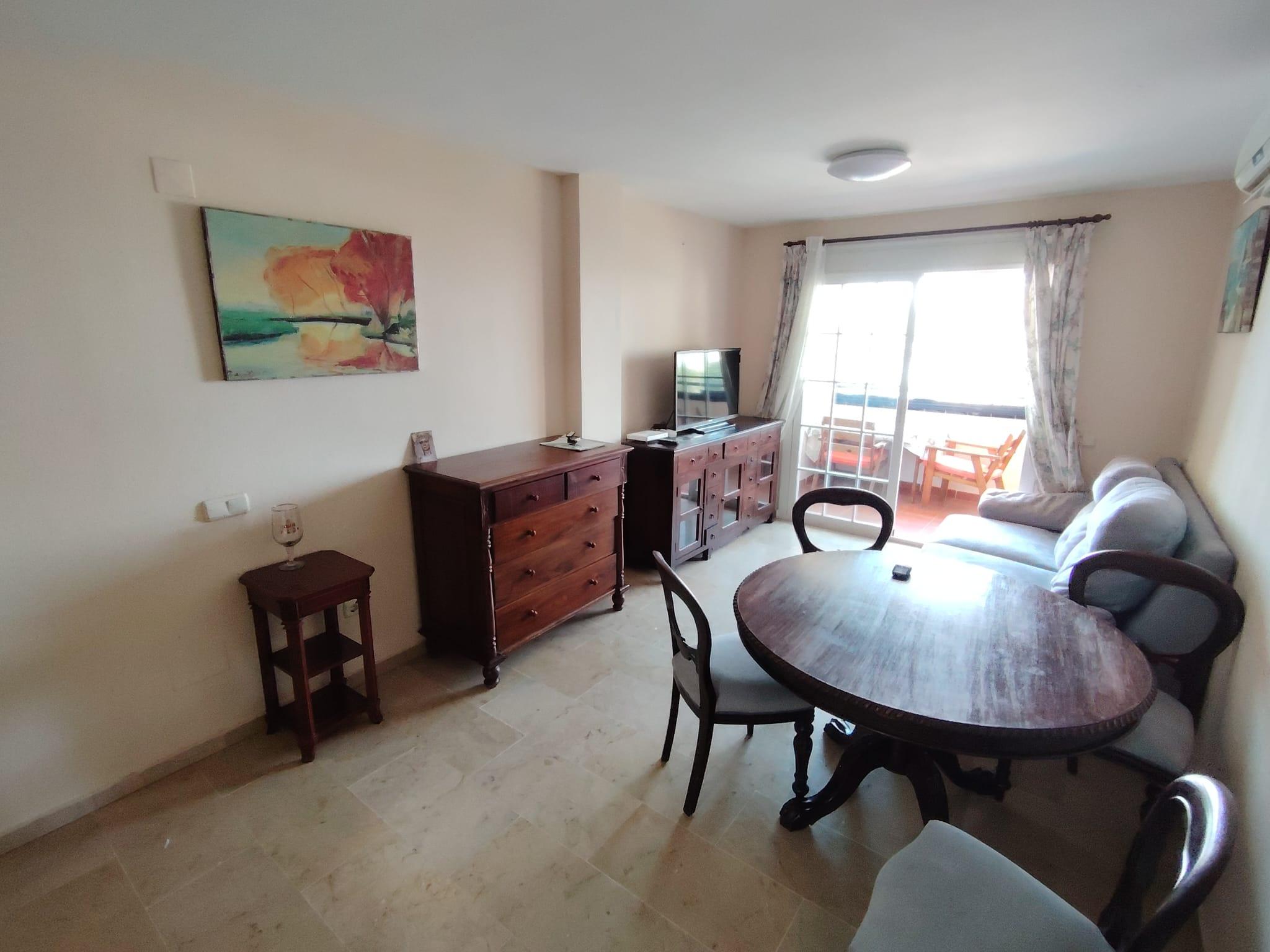Imagen 4 Apartamento en venta en Benalmádena / A 50 metros de la rotonda de los Molinillos