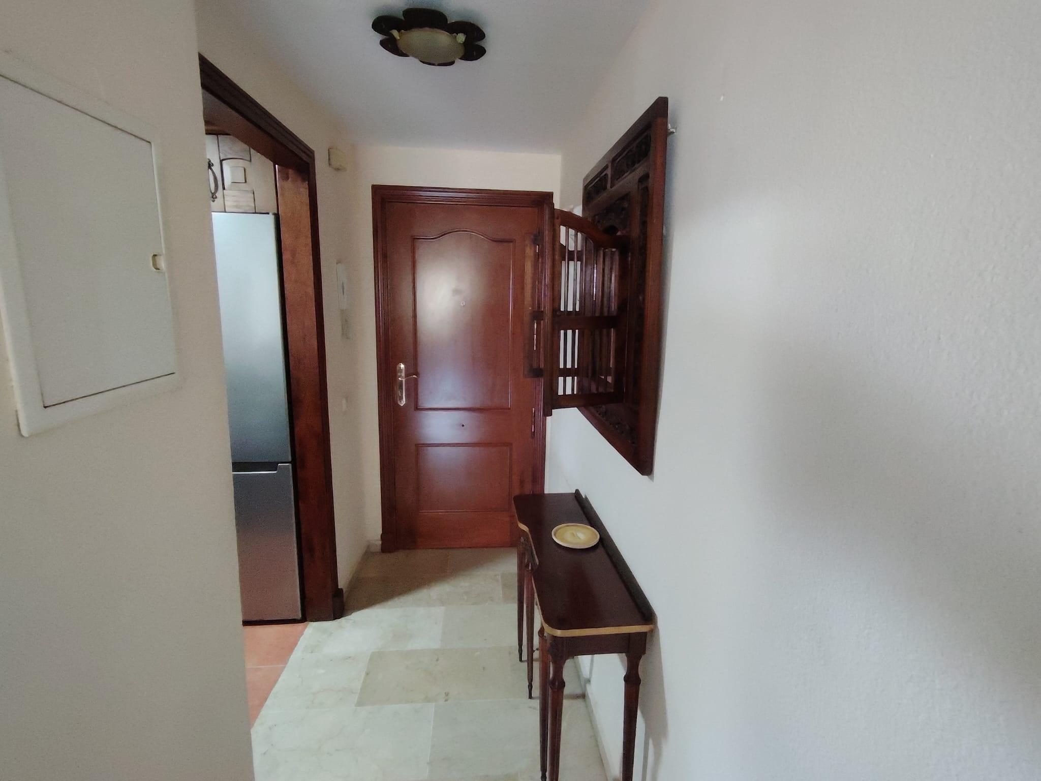 Imagen 17 Apartamento en venta en Benalmádena / A 50 metros de la rotonda de los Molinillos