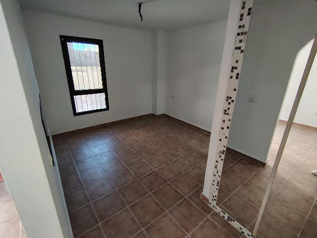 Imagen 7 Inmueble 303366 - Planta Baja en venta en Benalmádena / A 100 mts de la rotonda de los molinetes
