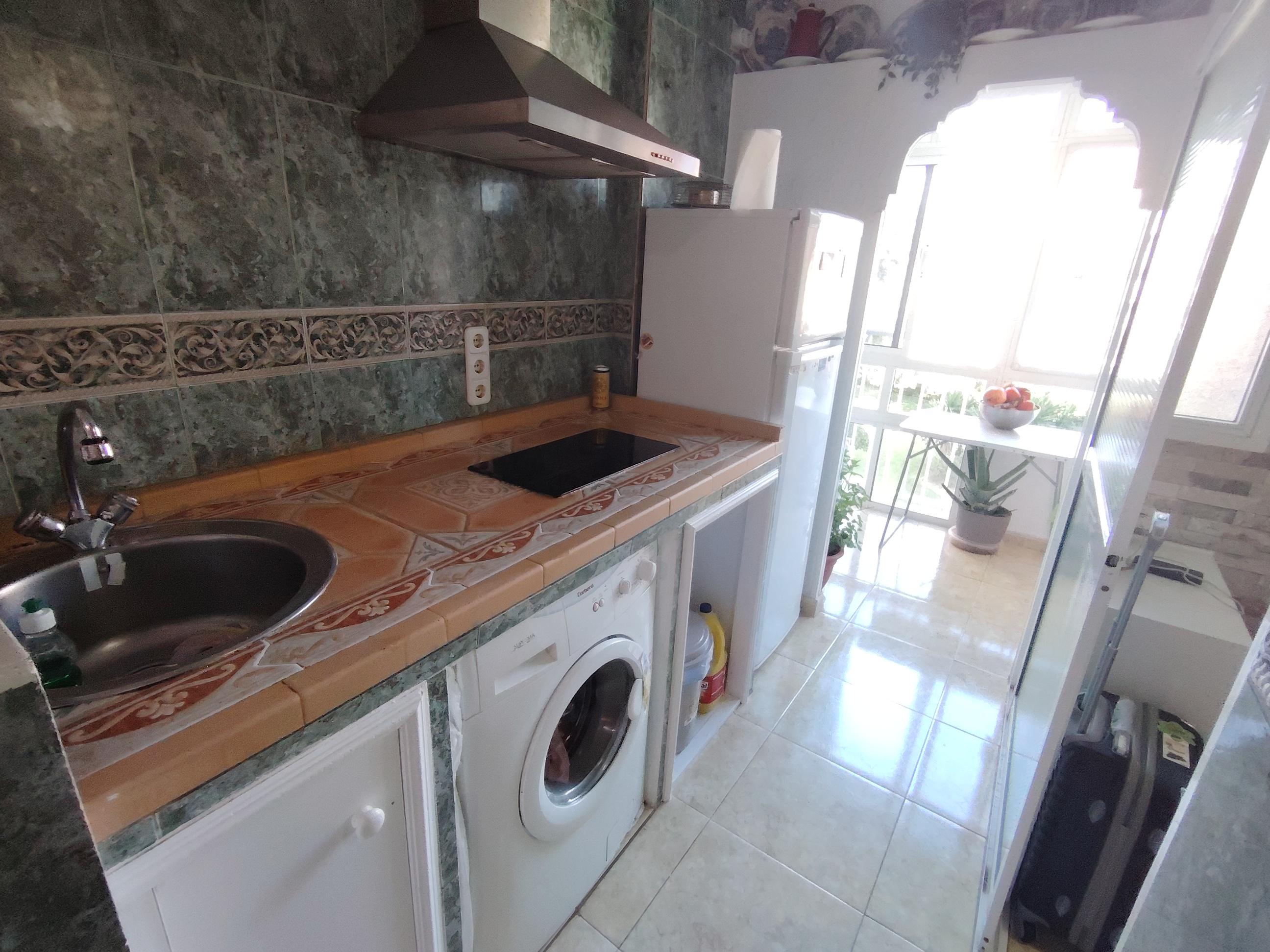 Imagen 2 Estudio en venta en Benalmádena / A 400 mts del Parque la Paloma, a 300 mts del Mercadona