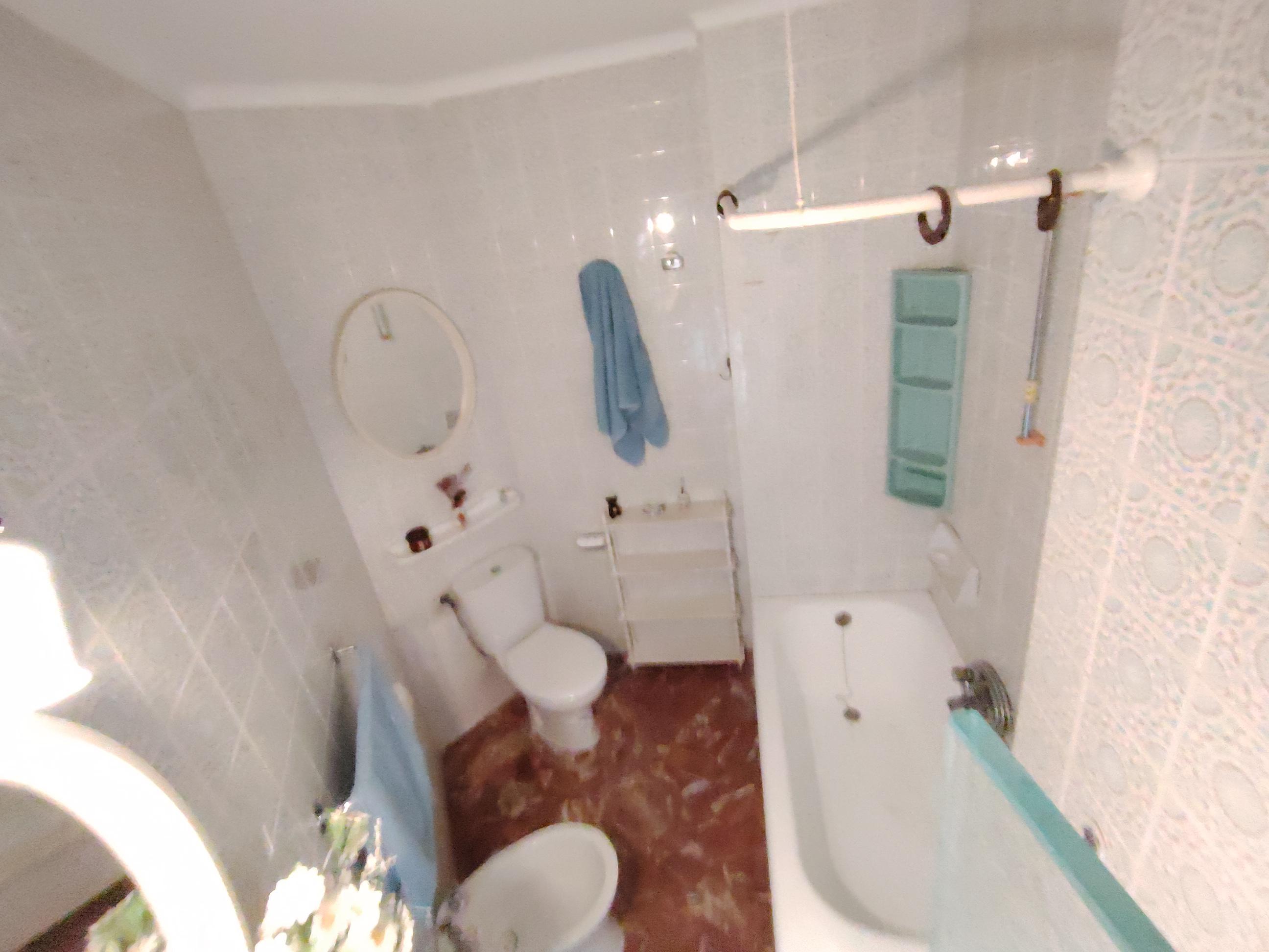 Imagen 8 Estudio en venta en Benalmádena / Frente hotel Siroco, edificio Doramar, 150 mts del mar 