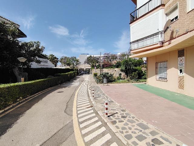 Imagen 13 Inmueble 303786 - Estudio en venta en Benalmádena / Frente hotel Siroco, edificio Doramar, 150 mts del mar 