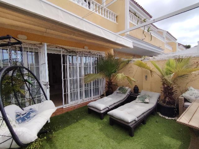 Imagen 2 Inmueble 303825 - Casa Adosada en venta en Mijas / Frente al mercadona, 300 mts del mar, zona de comercios 