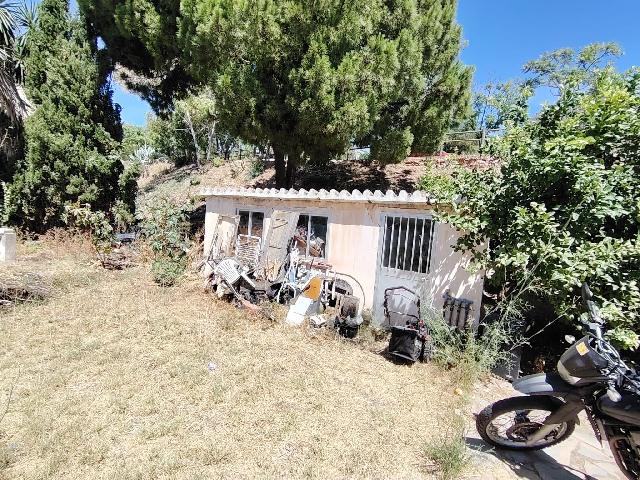Imagen 9 Inmueble 304235 - Solar Urbano en venta en Benalmádena / Servicios: centros médicos, zona comercial y transporte