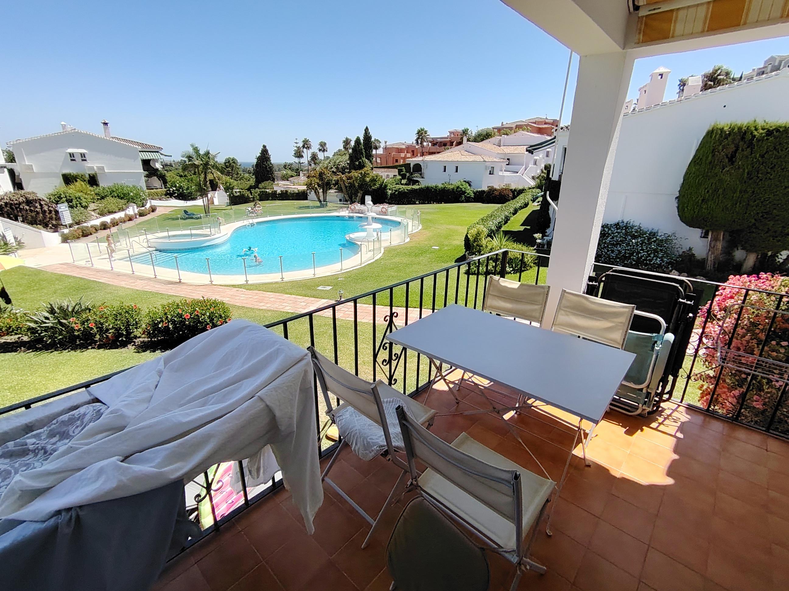 Imagen 2 Ático en venta en Benahavís / Cerca de El Paraiso Golf Club