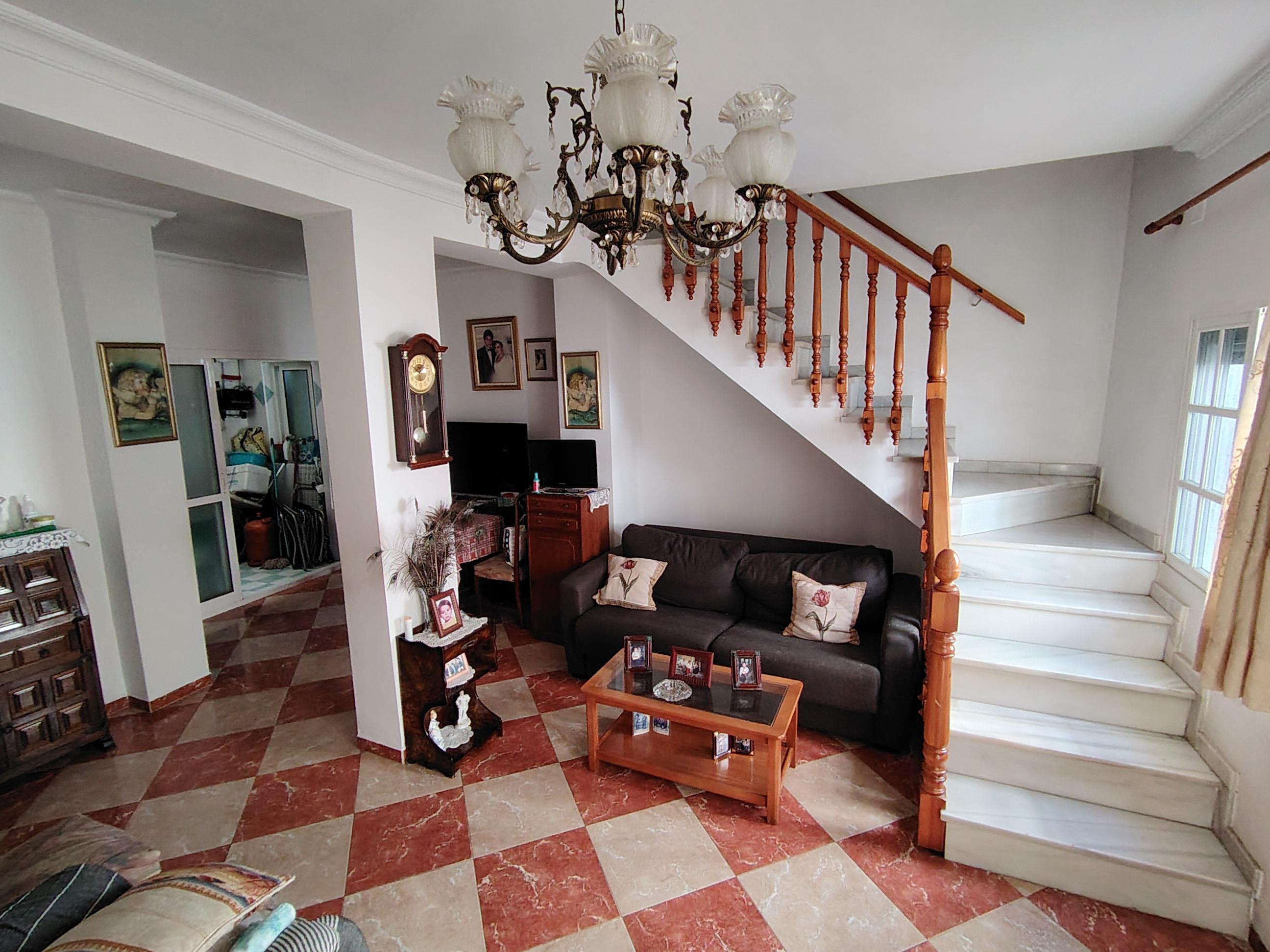 Imagen 4 Casa Adosada en venta en Vélez-málaga / A 100 msts del mar, a 300 mts de Faro de Torre del Mar 