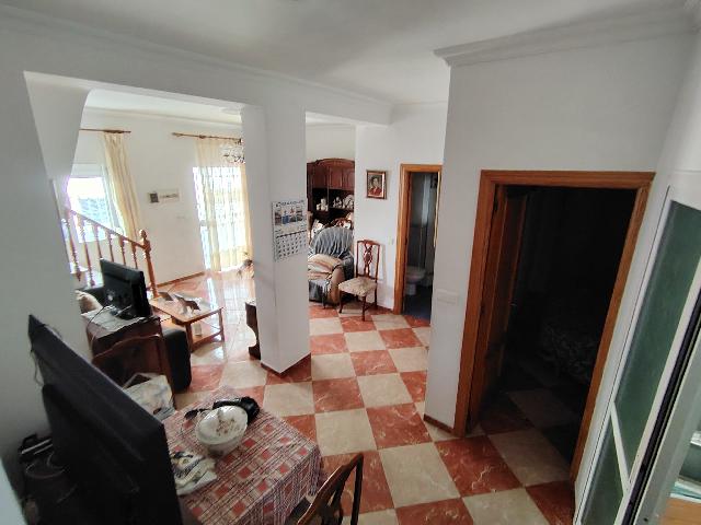 Imagen 9 Inmueble 304603 - Casa Adosada en venta en Vélez-málaga / A 100 msts del mar, a 300 mts de Faro de Torre del Mar 