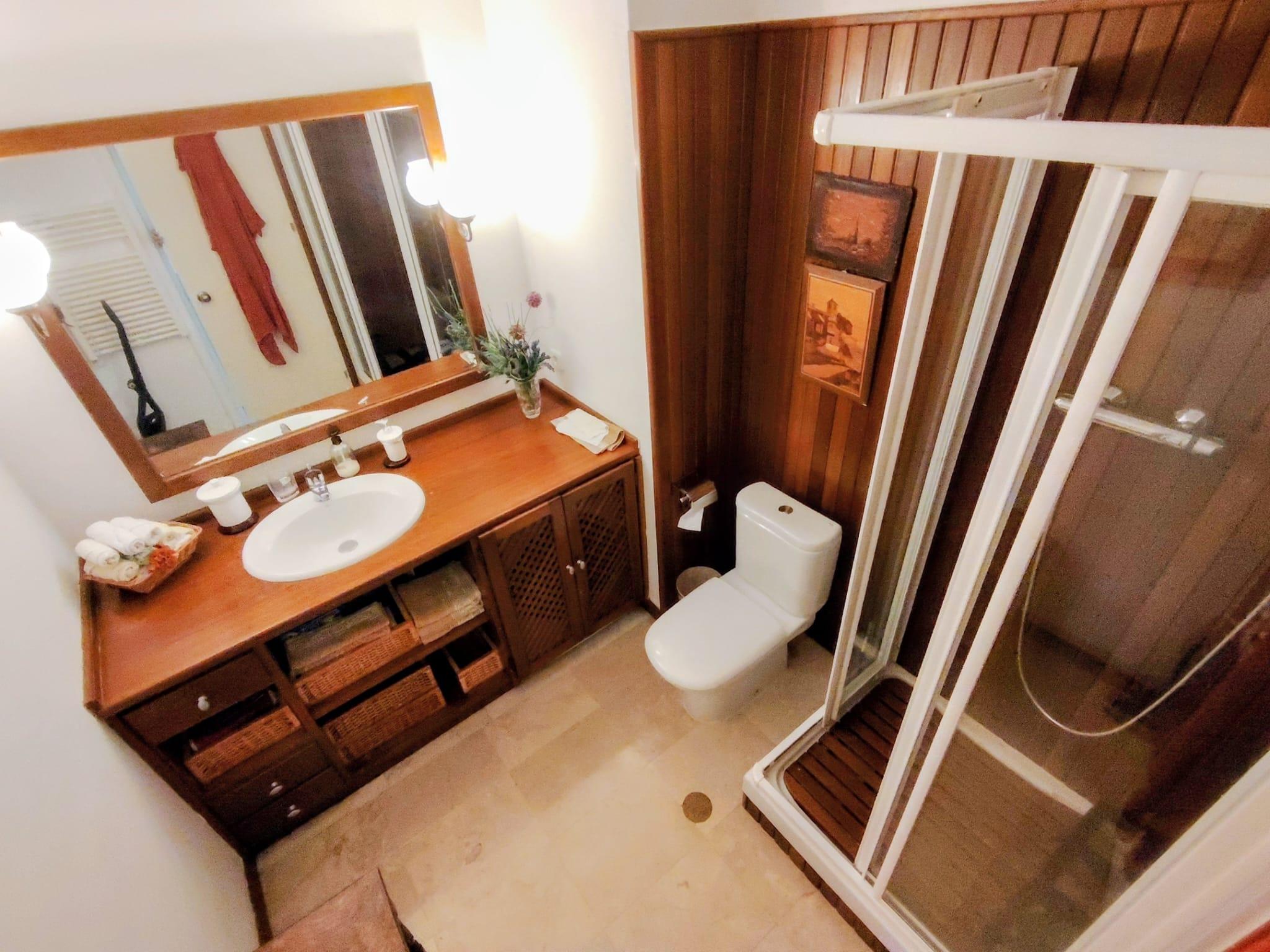 Imagen 21 Apartamento en venta en Marbella / Edificio el Jilguero cerca de la autopista del sol