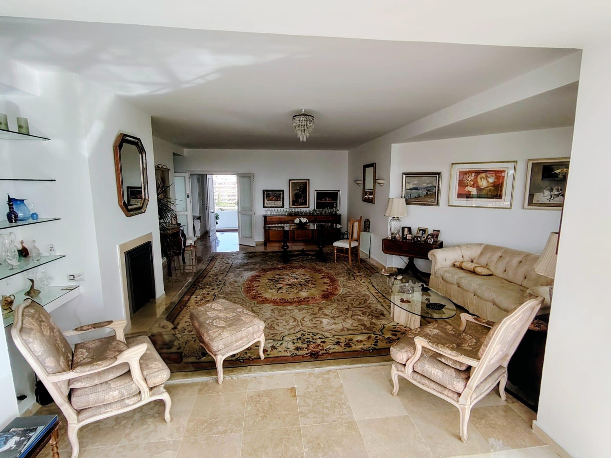 Imagen 6 Apartamento en venta en Marbella / Edificio el Jilguero cerca de la autopista del sol