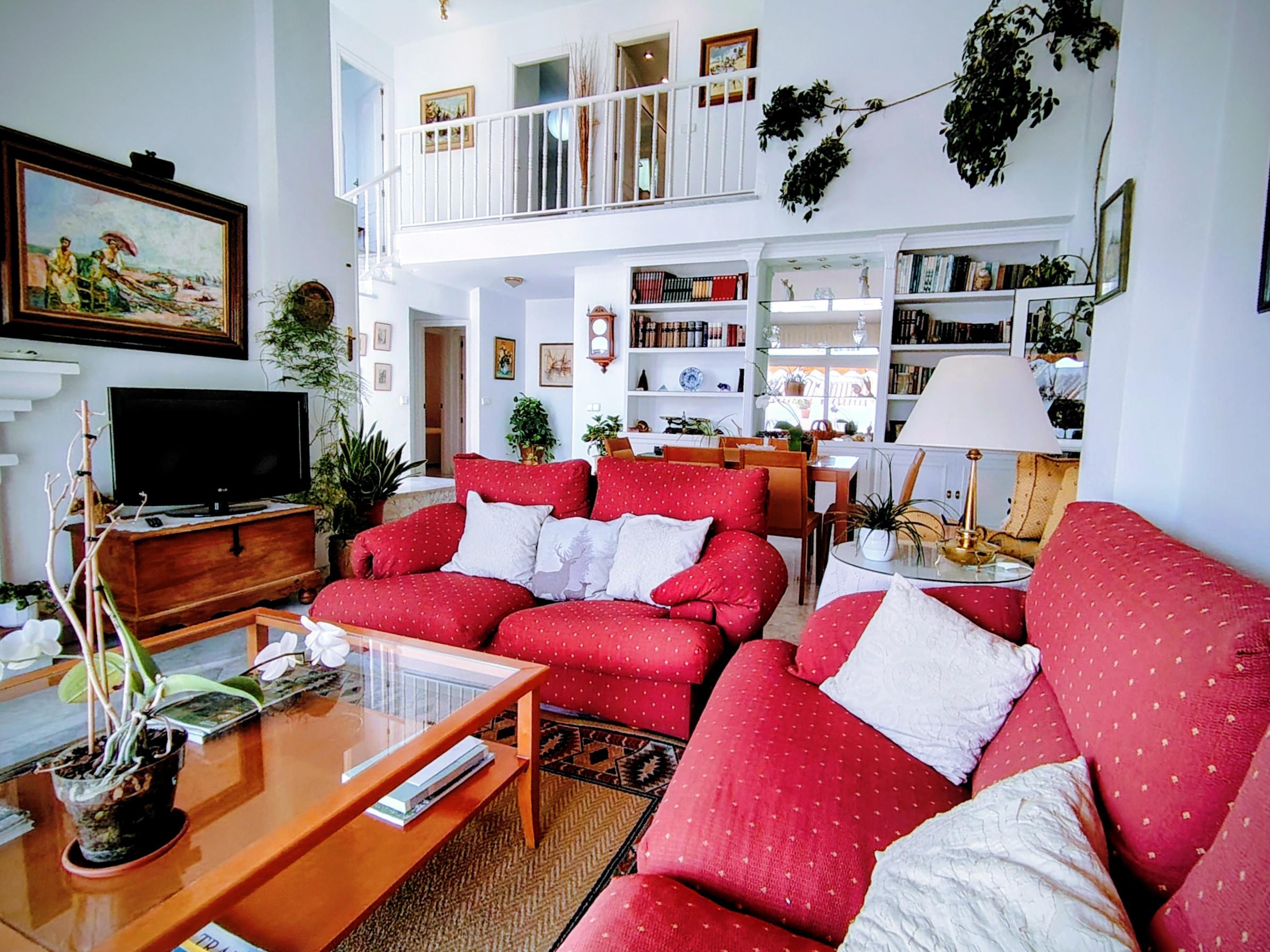 Imagen 8 Casa Pareada en venta en Málaga / A 10 minutos a pie de las playas de Pedregalejo El Palo