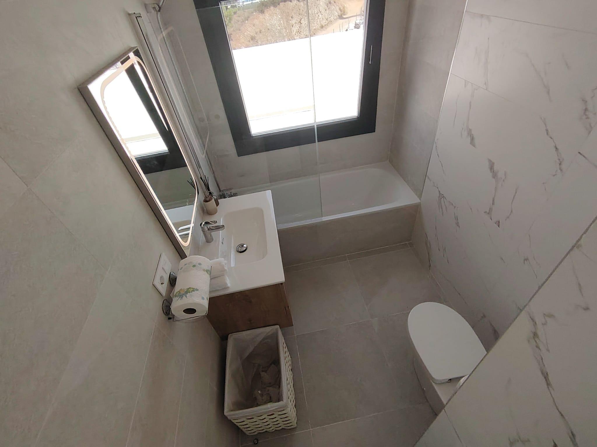 Imagen 19 Apartamento en venta en Mijas / Situado en El Chaparral, Mijas, 9 minutos de la playa