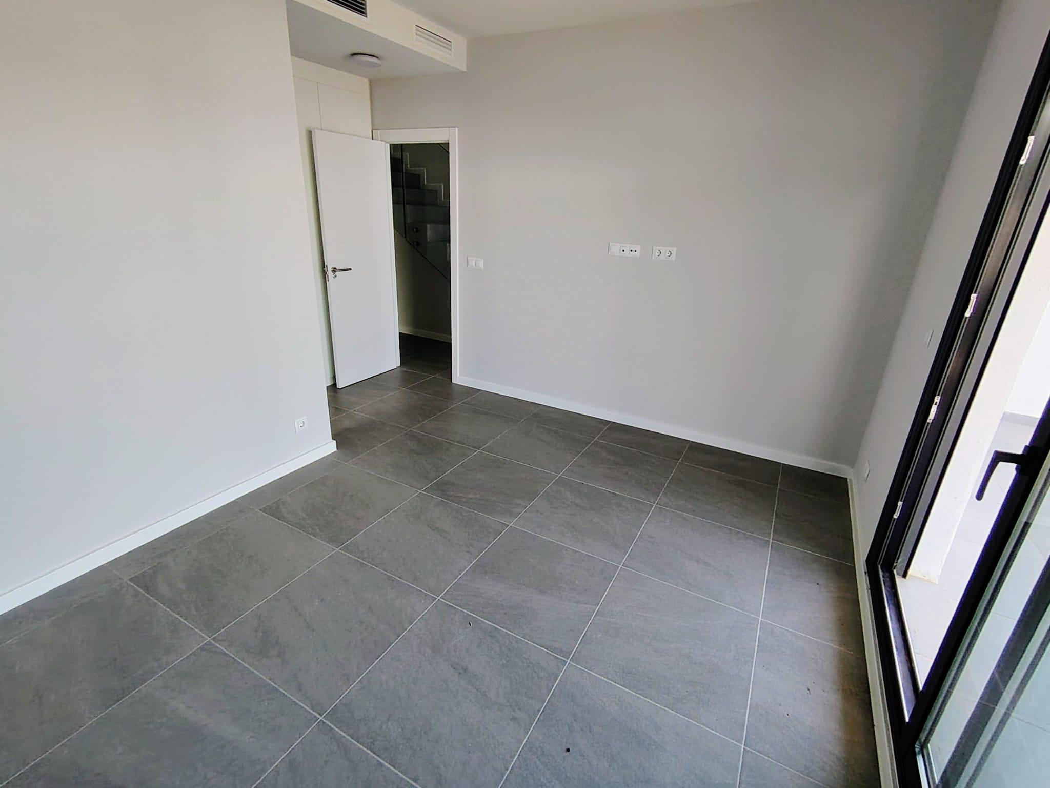 Imagen 10 Casa Adosada en venta en Mijas / Cerca de la autopista ap-7 urbanizacion Riviera Sol