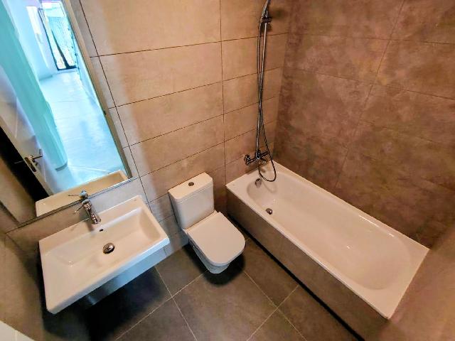 Imagen 19 Inmueble 305027 - Casa Adosada en venta en Mijas / Cerca de la autopista ap-7 urbanizacion Riviera Sol