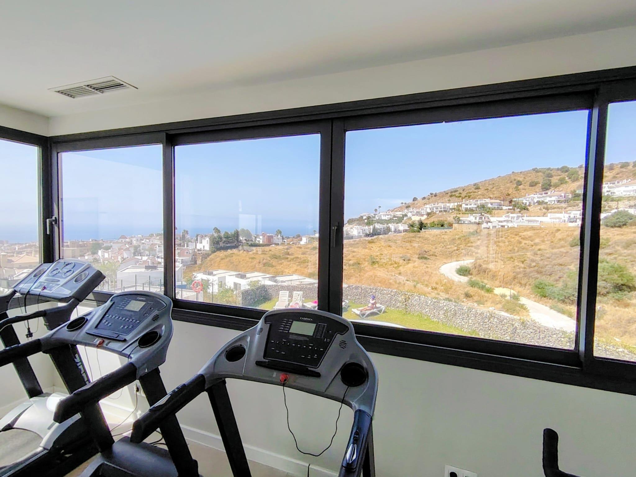 Imagen 24 Casa Adosada en venta en Mijas / Cerca de la autopista ap-7 urbanizacion Riviera Sol