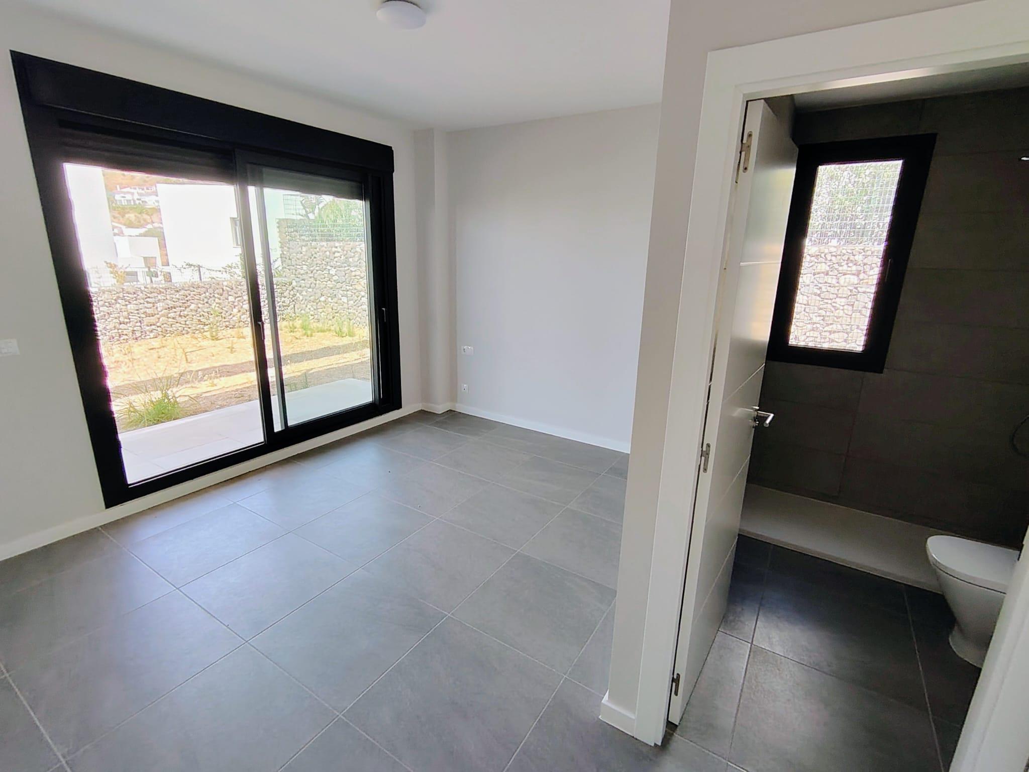 Imagen 21 Casa Adosada en venta en Mijas / Cerca de la autopista ap-7 urbanizacion Riviera Sol