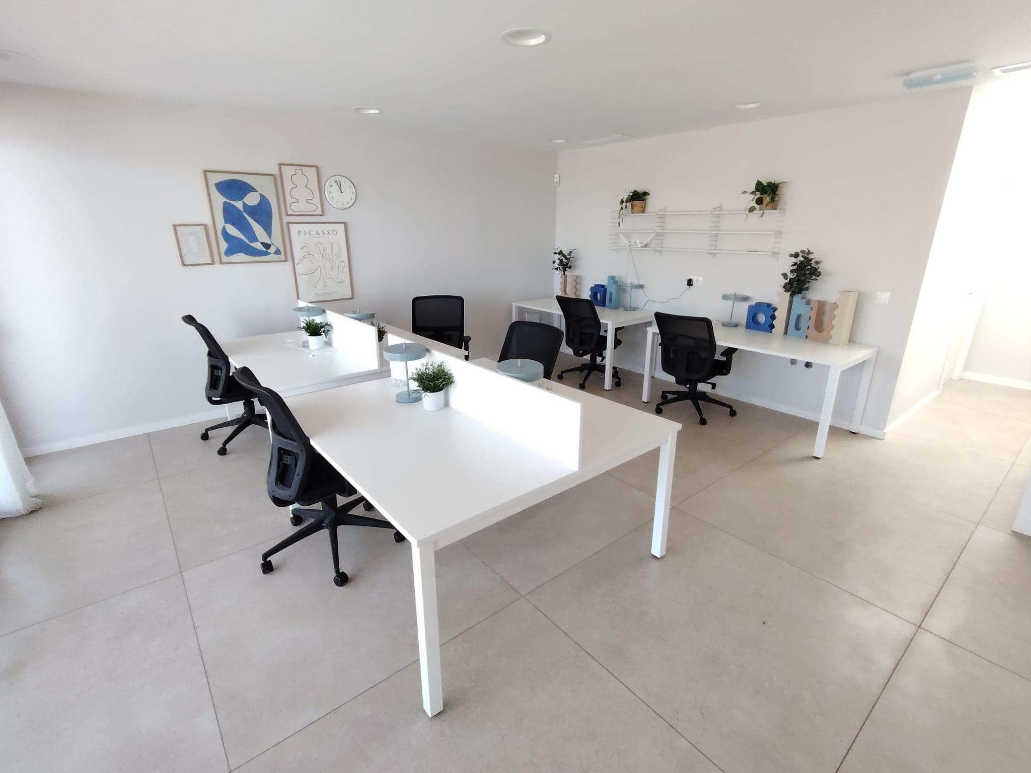 Imagen 25 Casa Pareada en venta en Mijas / Ubicada a solo 5 minutos de la playa y La Cala de Mijas
