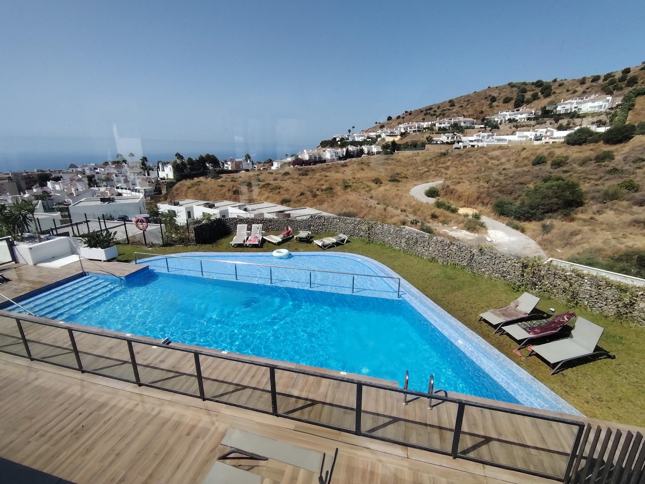 Imagen 23 Casa Pareada en venta en Mijas / Ubicada a solo 5 minutos de la playa y La Cala de Mijas