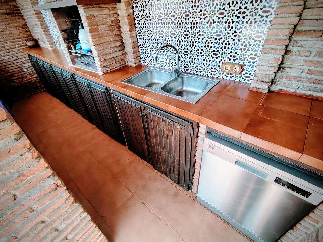 Imagen 20 Inmueble 305044 - Casa Aislada en venta en Benalmádena / La estación de Torremuelle se encuentra a 200 mts
