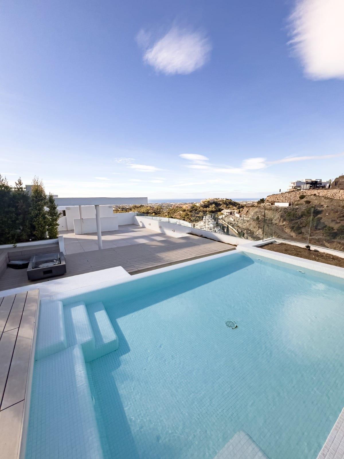 Imagen 3 Ático en venta en Benahavís / En Benahavis ubicado entre Marbella La Zagaleta