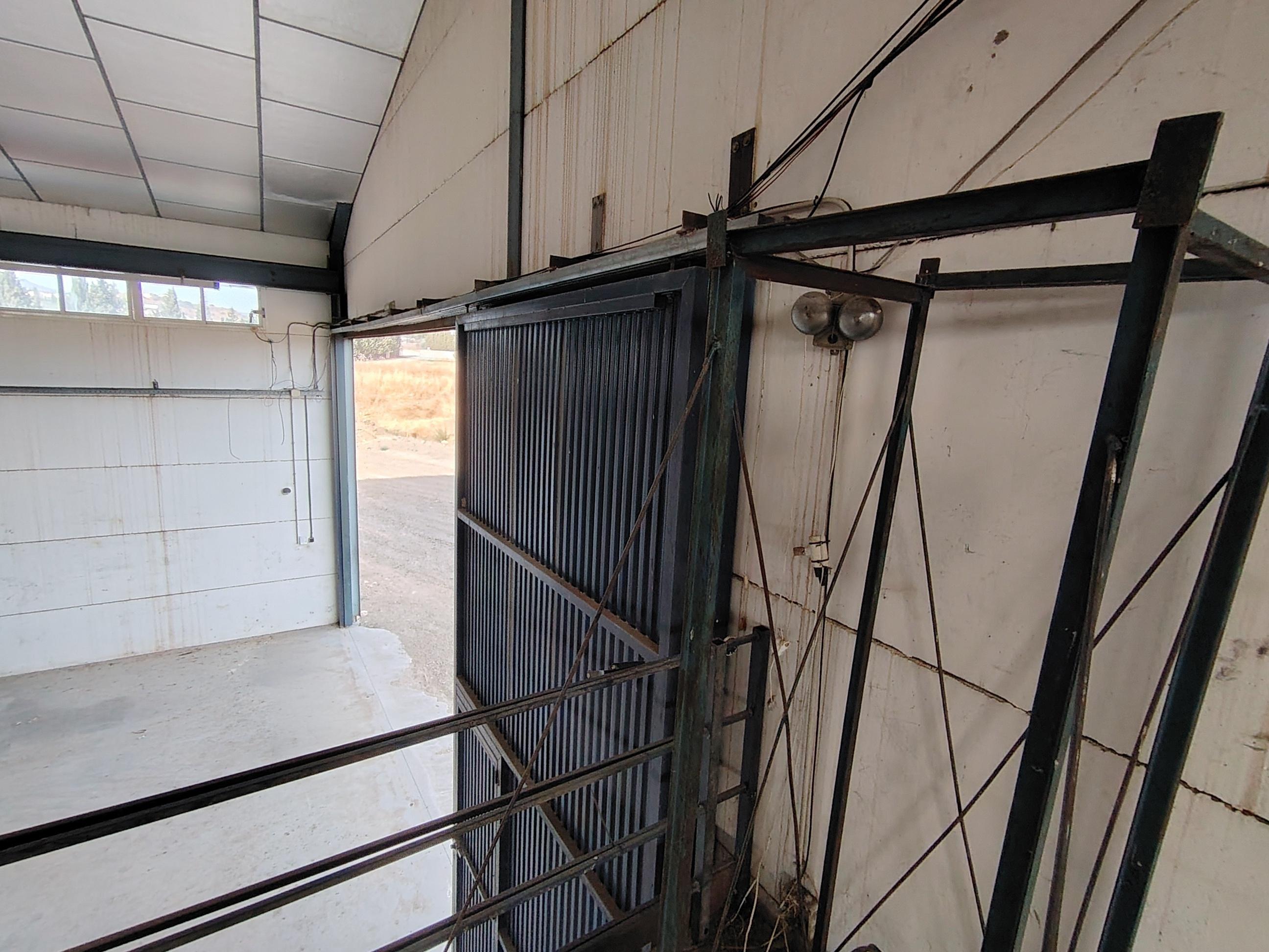 Imagen 25 Local Industrial en venta en Coín / Cerca de la interseccion entre la A-355 y la a-7059