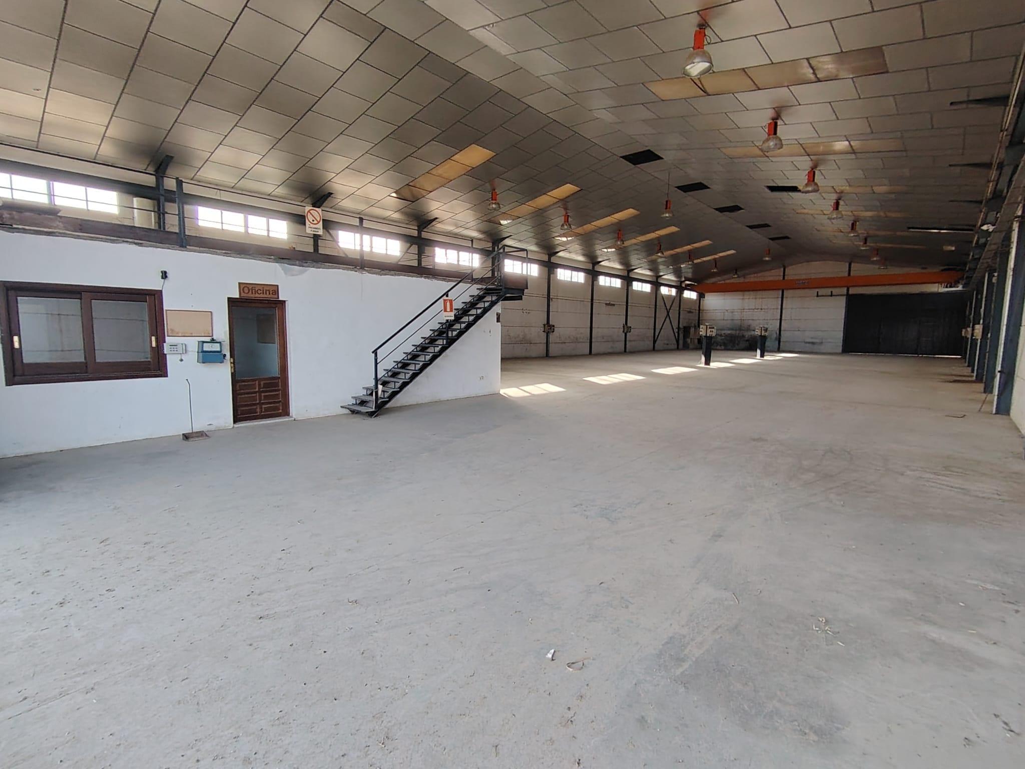 Imagen 8 Local Industrial en venta en Coín / Cerca de la interseccion entre la A-355 y la a-7059