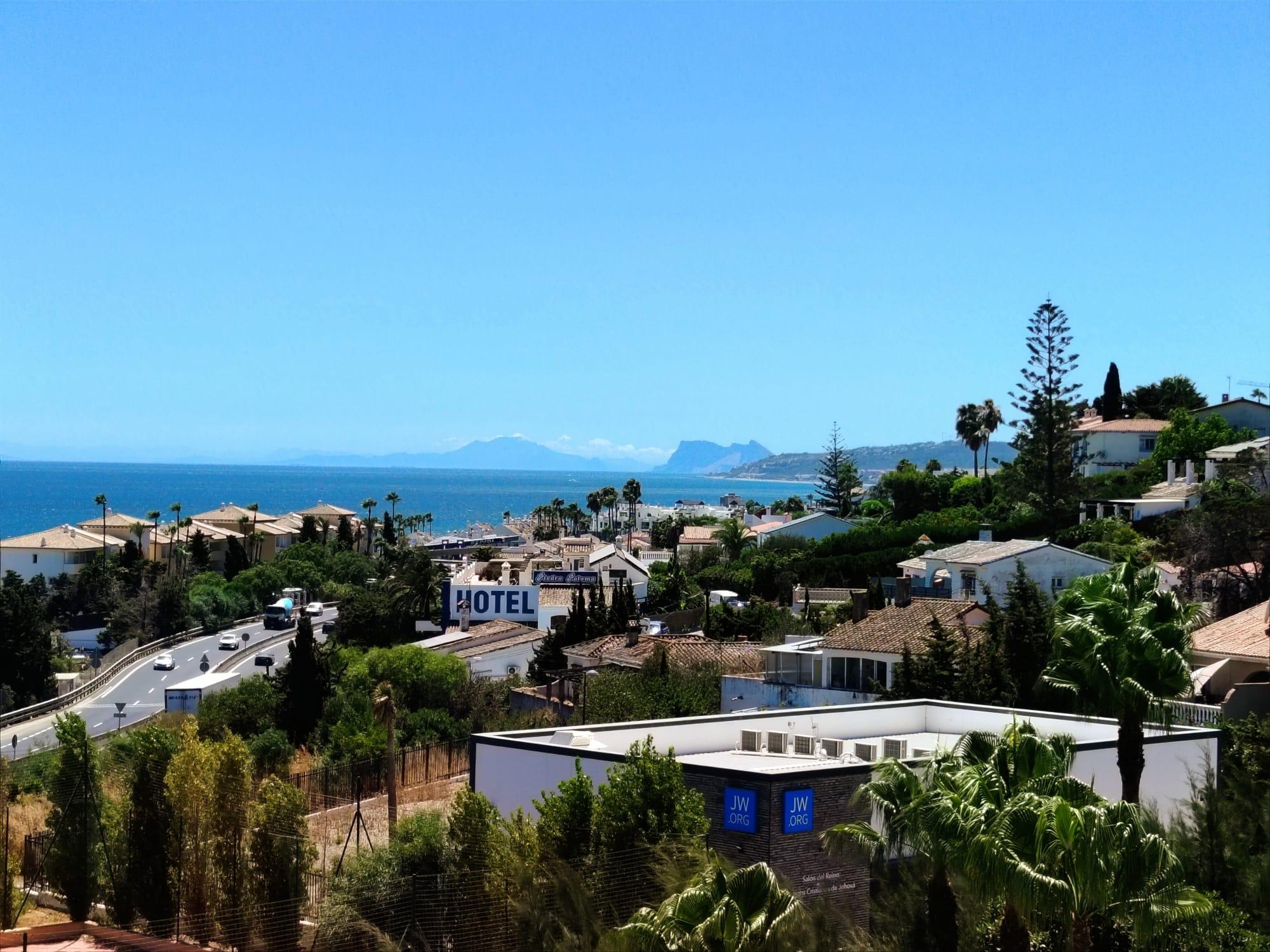 Imagen 1 Ático en venta en Estepona / A 200 mts del mar cerca del centro de Estepona