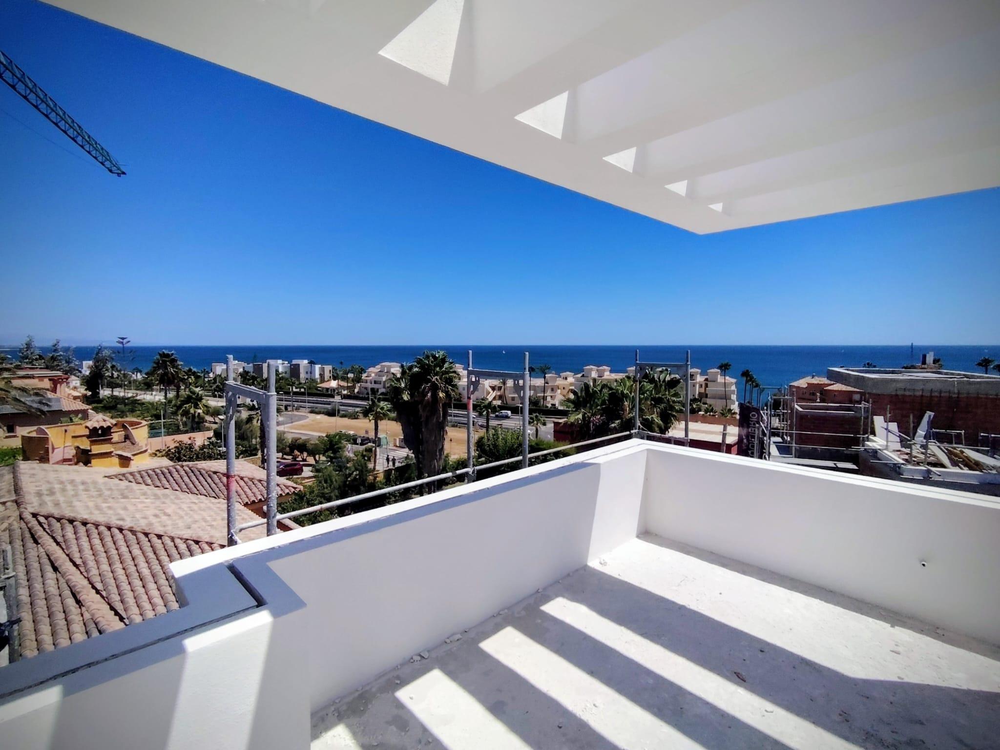 Imagen 3 Ático en venta en Estepona / A 200 mts del mar cerca del centro de Estepona