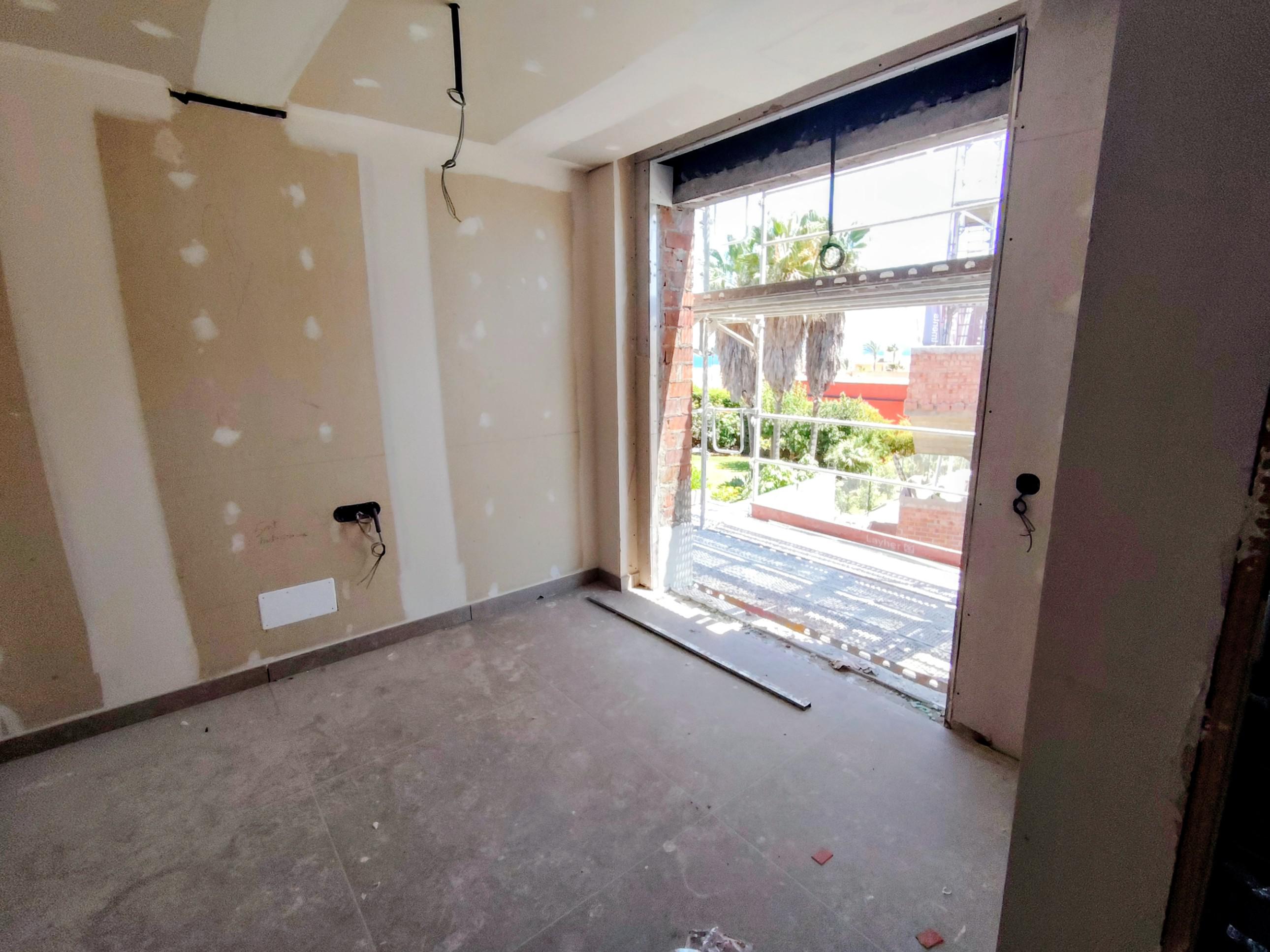 Imagen 9 Apartamento en venta en Estepona / A 200 mts del mar, a minutos en auto de Estepona centro