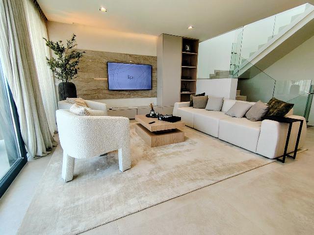Imagen 11 Inmueble 305164 - Casa Adosada en venta en Fuengirola / A 200 mts de la estacion de Renfe Carvajal