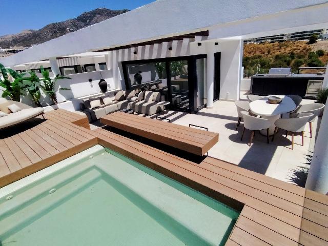 Imagen 3 Inmueble 305165 - Casa Adosada en venta en Fuengirola / A 200 mts de la estacion de tren Carvajal del Renfe