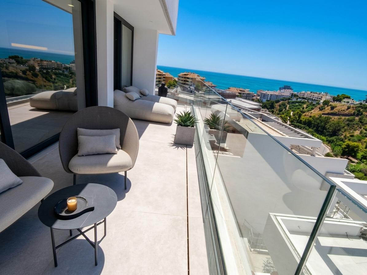 Imagen 6 Casa Adosada en venta en Fuengirola / A 200 mts de la estacion de tren Carvajal del Renfe