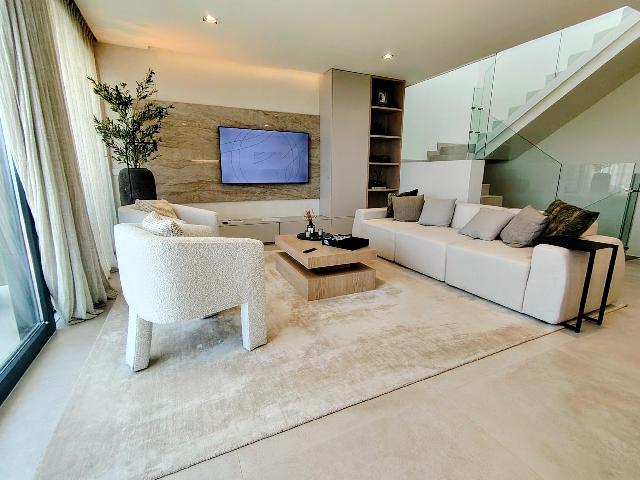 Imagen 11 Inmueble 305165 - Casa Adosada en venta en Fuengirola / A 200 mts de la estacion de tren Carvajal del Renfe