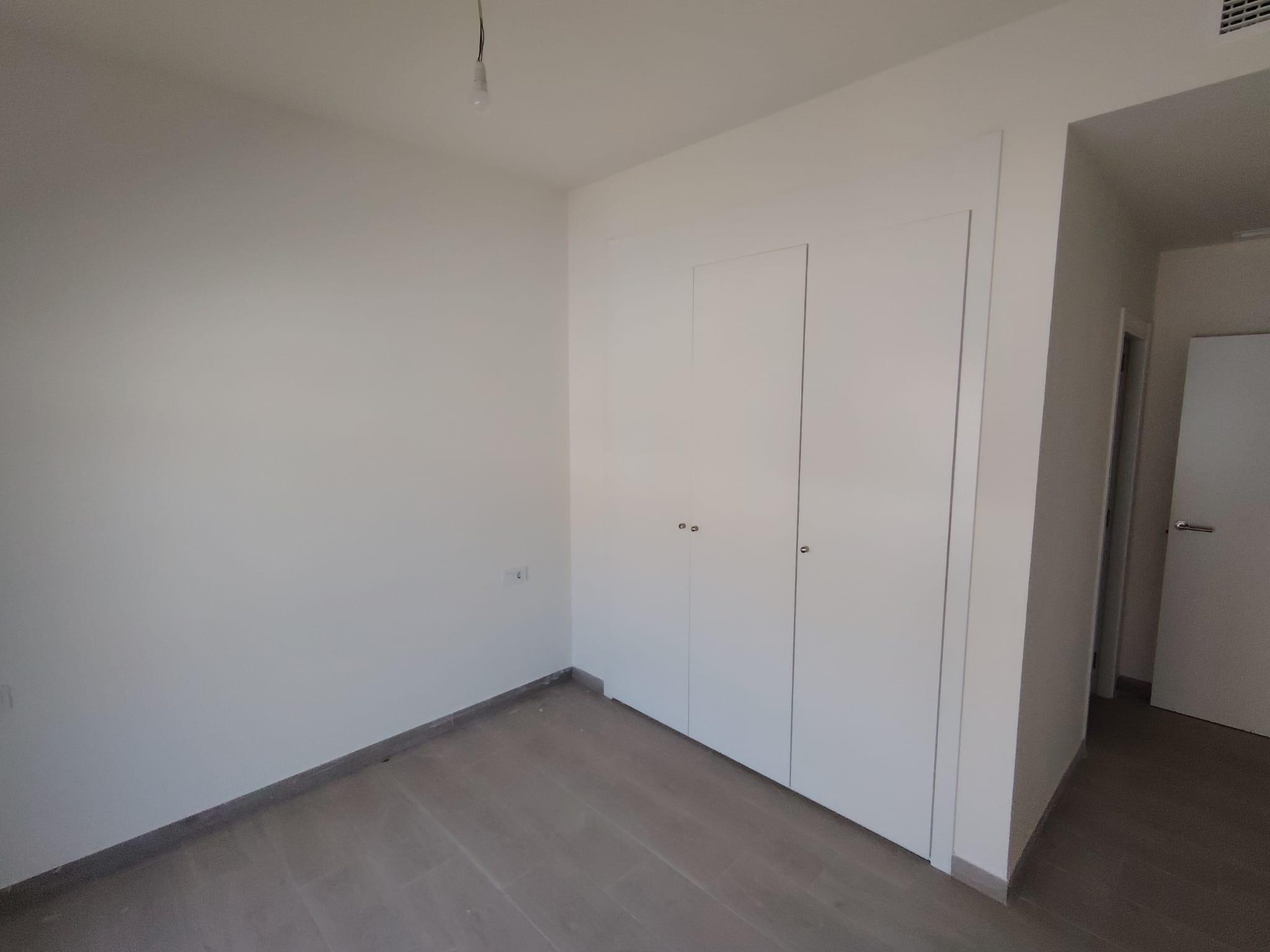 Imagen 13 Apartamento en venta en Benalmádena / Cerca de la autovia 