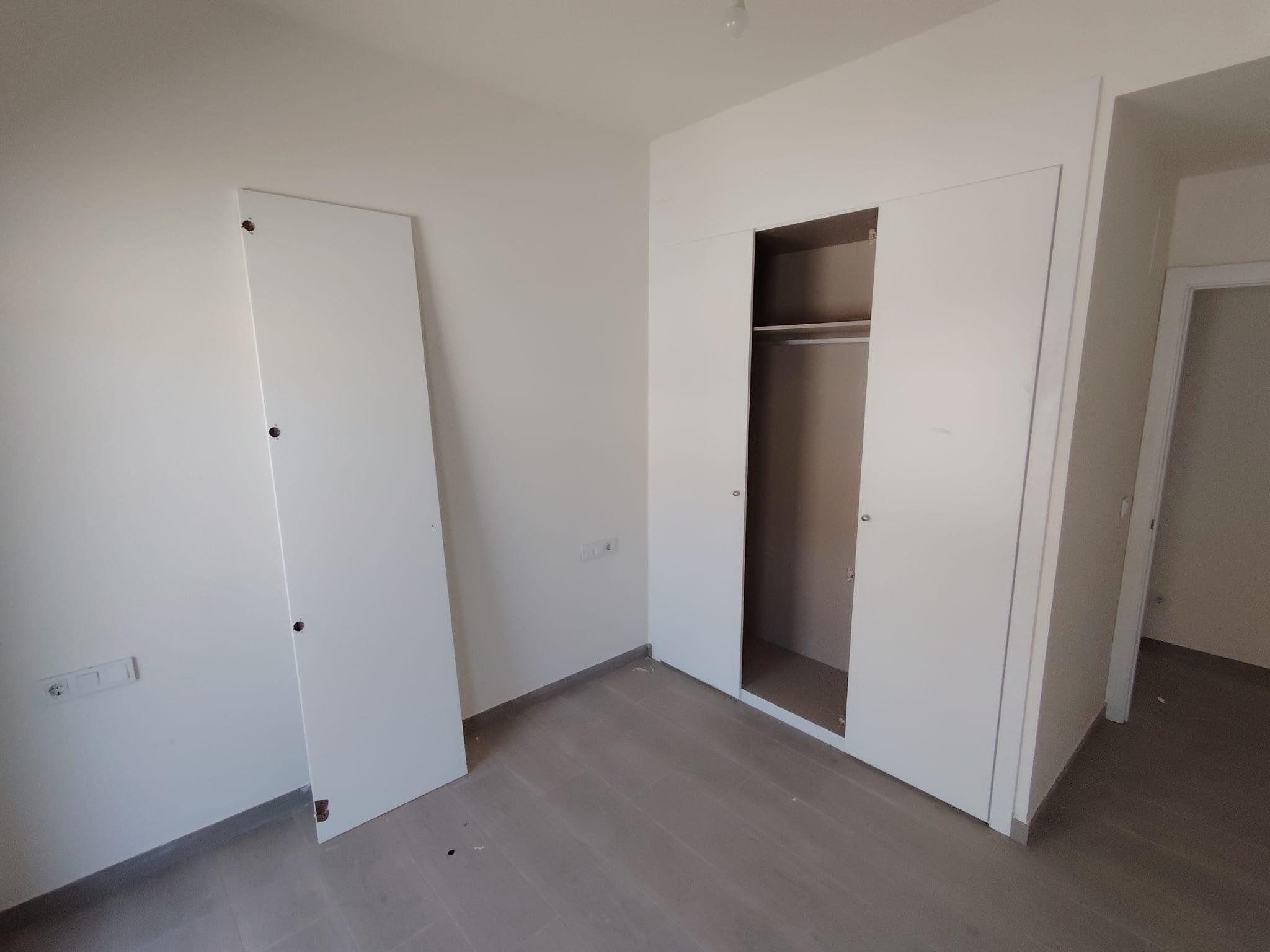 Imagen 23 Apartamento en venta en Benalmádena / Cerca de la autovia 