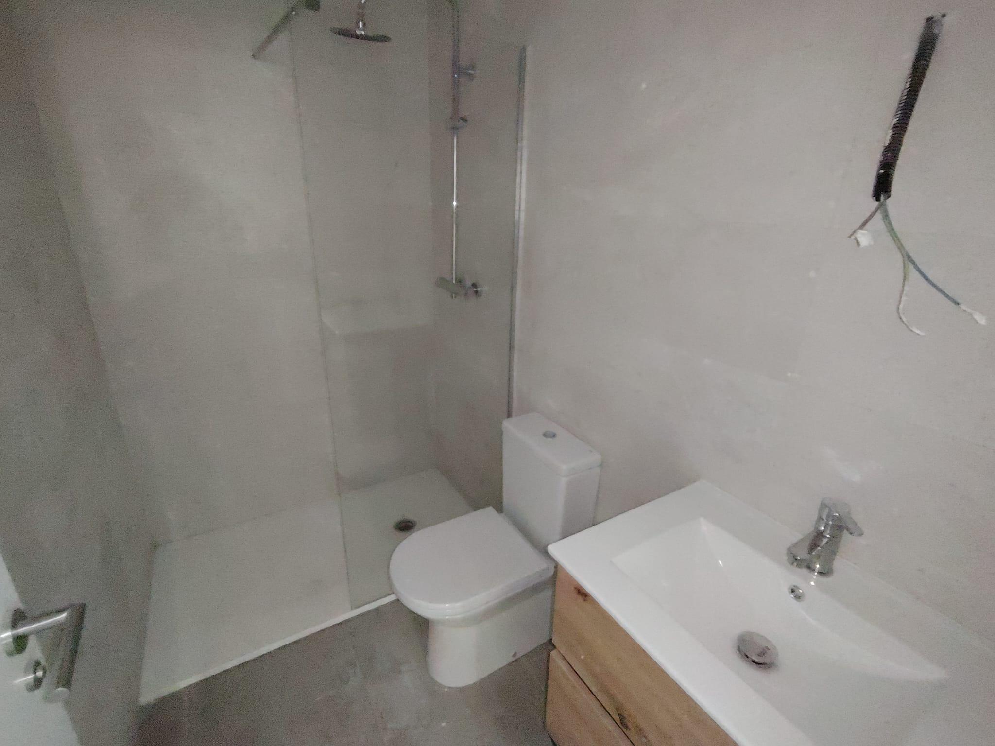 Imagen 15 Apartamento en venta en Benalmádena / Cerca de la autovia 