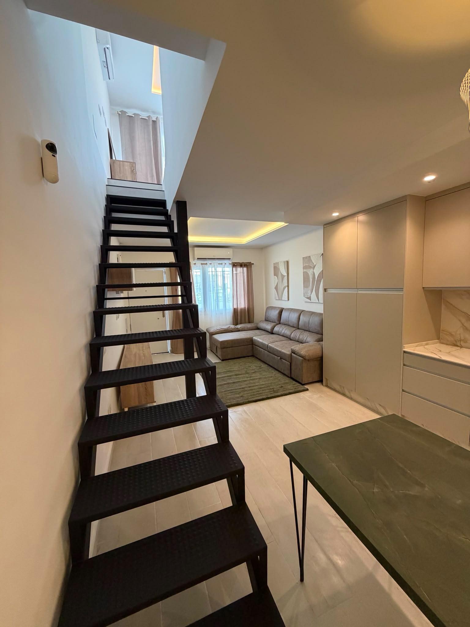 Imagen 13 Dúplex en venta en Torremolinos / Excelente ubicación. 