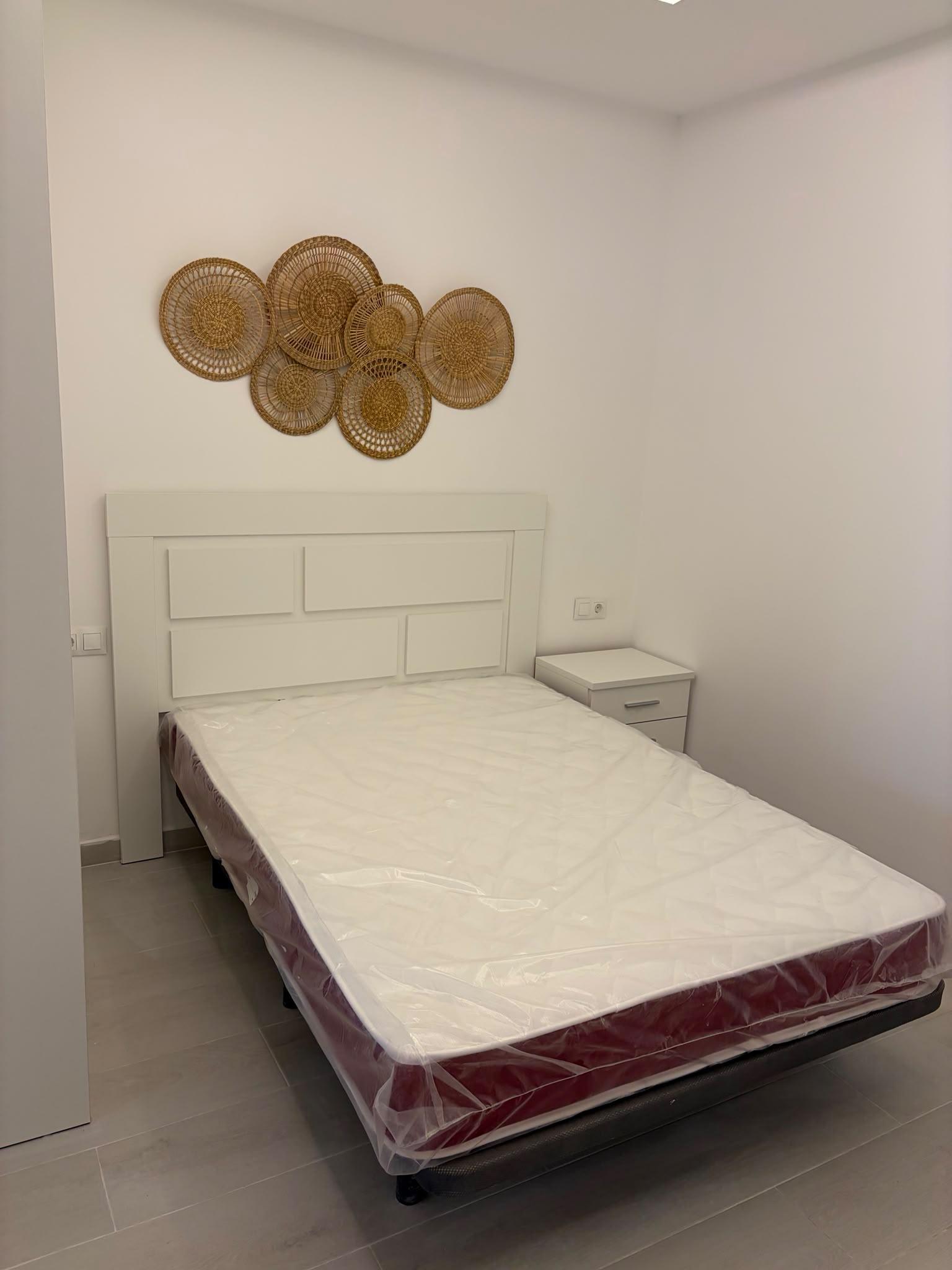 Imagen 11 Dúplex en venta en Torremolinos / Excelente ubicación. 