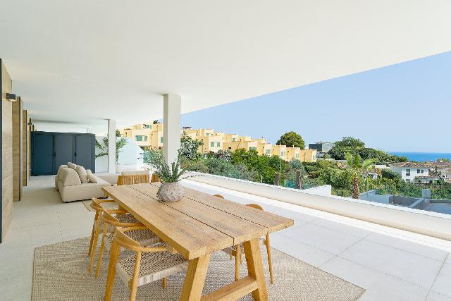 Imagen 1 Inmueble 305247 - Planta Baja en venta en Benalmádena / En el Higueron cerca de la autovía 