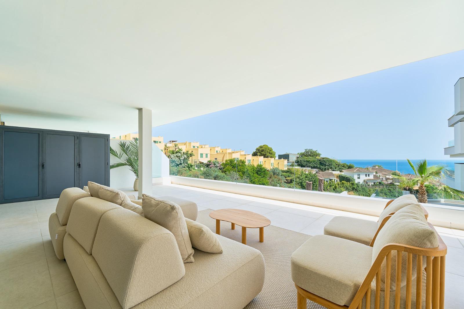 Imagen 3 Planta Baja en venta en Benalmádena / En el Higueron cerca de la autovía 