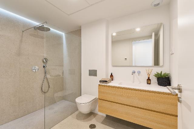 Imagen 22 Inmueble 305247 - Planta Baja en venta en Benalmádena / En el Higueron cerca de la autovía 