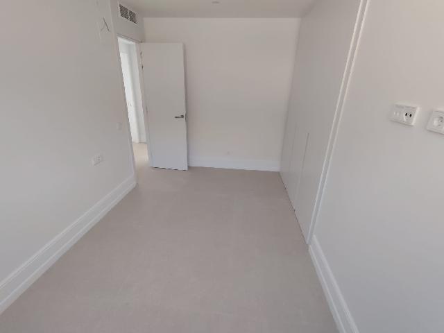 Imagen 15 Inmueble 305248 - Ático en venta en Benalmádena / En el Higueron cerca de la autovía 