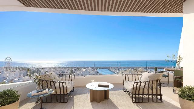 Imagen 11 Inmueble 305329 - Ático en venta en Benalmádena / Frente a puerto Marina en Benalmadena