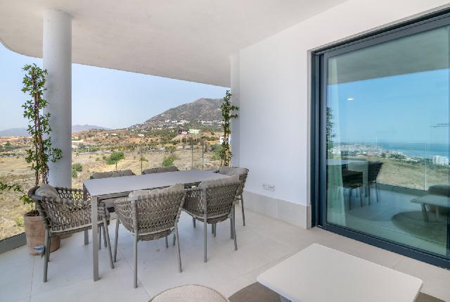 Imagen 2 Inmueble 305375 - Apartamento en venta en Fuengirola / Av. Fuengirola, cerca de la autovia 