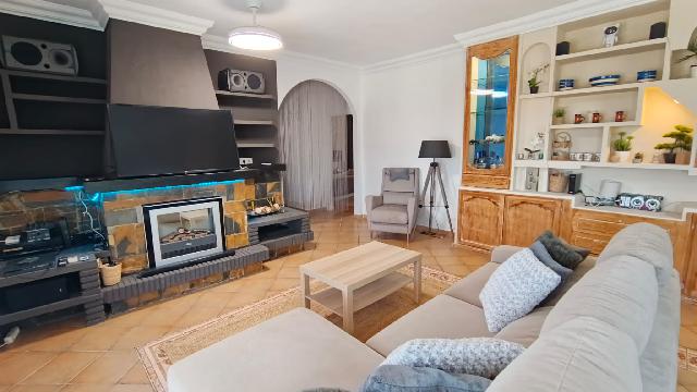 Imagen 17 Inmueble 305620 - Casa Aislada en venta en Estepona / Aminutos de playa de la Galera.